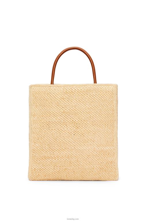 Loewe стандартна чанта a4 в рафия F84B875 Жени естествен/черен