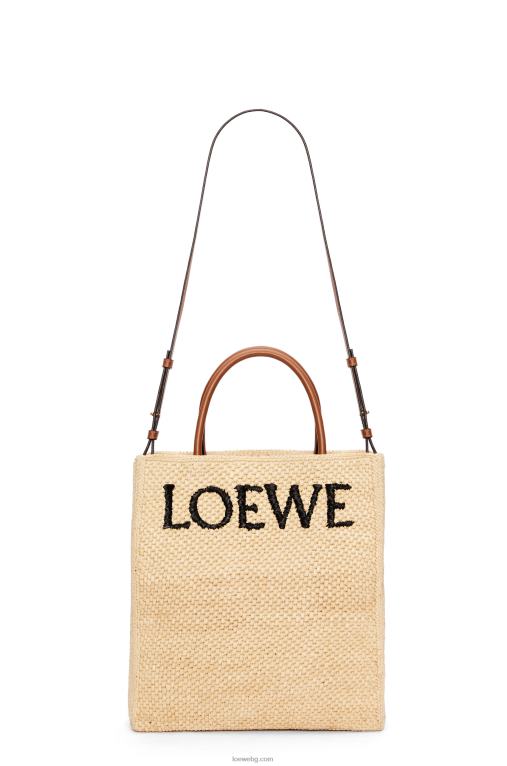 Loewe стандартна чанта a4 в рафия F84B875 Жени естествен/черен