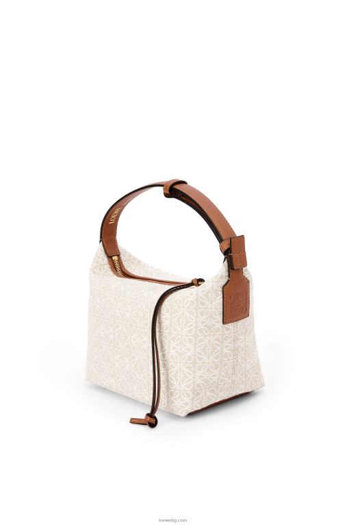 Loewe малка кубична чанта от анаграм жакард и телешка кожа F84B8463 Жени екрю/тен