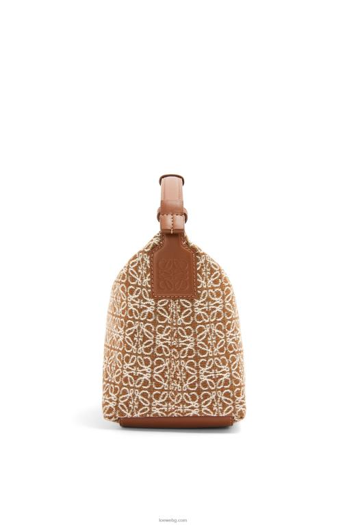 Loewe малка кубична чанта от анаграм жакард и телешка кожа F84B8504 Жени тен/пекан