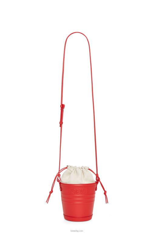 Loewe джоб от телешка кожа F84B8229 Жени червен