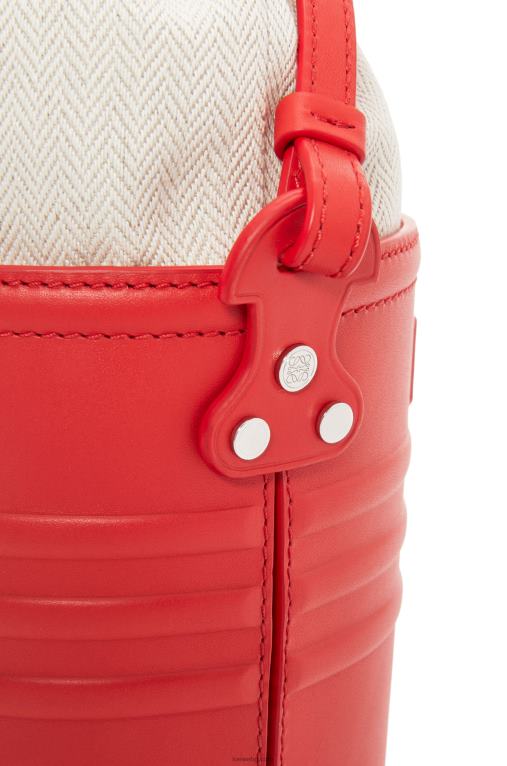 Loewe джоб от телешка кожа F84B8229 Жени червен