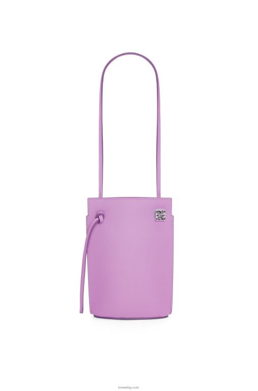 Loewe джоб за зарове от класическа телешка кожа F84B8573 Жени guimauve
