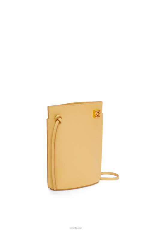 Loewe джоб за зарове от класическа телешка кожа F84B8574 Жени тъмно масло
