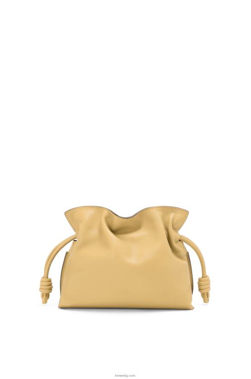 Loewe мини фламенко клъч от телешка кожа напа F84B8208 Жени тъмно масло