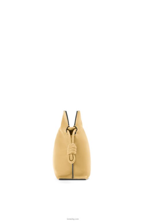 Loewe мини фламенко клъч от телешка кожа напа F84B8208 Жени тъмно масло