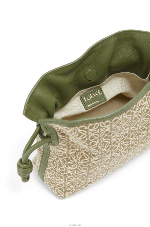 Loewe мини фламенко клъч от анаграмен жакард и телешка кожа F84B8291 Жени зелено/зелено авокадо