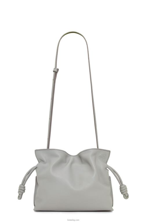 Loewe мини фламенко клъч от телешка кожа напа F84B8328 Жени перлено сиво