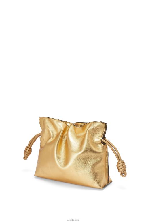 Loewe мини фламенко клъч от телешка кожа напа с верижка F84B8333 Жени злато