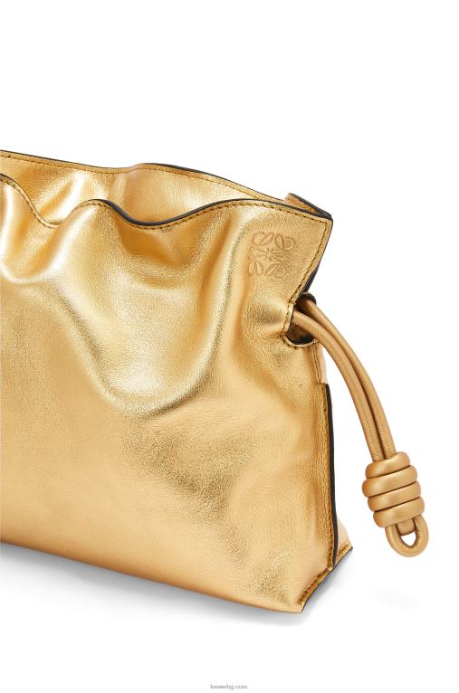 Loewe мини фламенко клъч от телешка кожа напа с верижка F84B8333 Жени злато