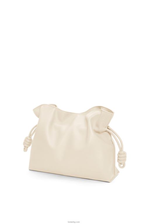 Loewe фламенко клъч от телешка кожа напа F84B8355 Жени ангора