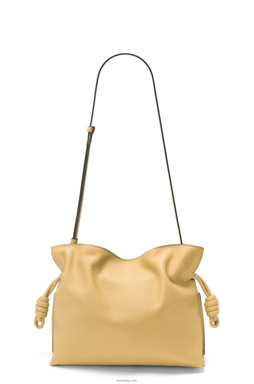 Loewe фламенко клъч от телешка кожа напа F84B8363 Жени тъмно масло