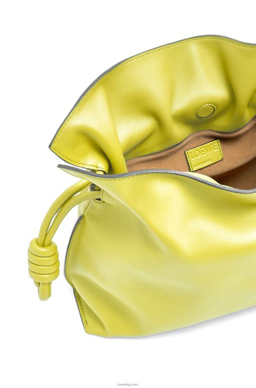 Loewe фламенко клъч от телешка кожа напа F84B8608 Жени лайм жълто