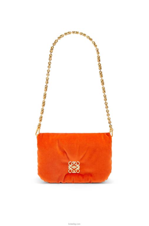 Loewe мини чанта тип гоя от кадифе F84B8249 Жени коралово червено