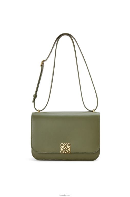 Loewe чанта goya от копринена телешка кожа F84B8301 Жени авокадо зелено