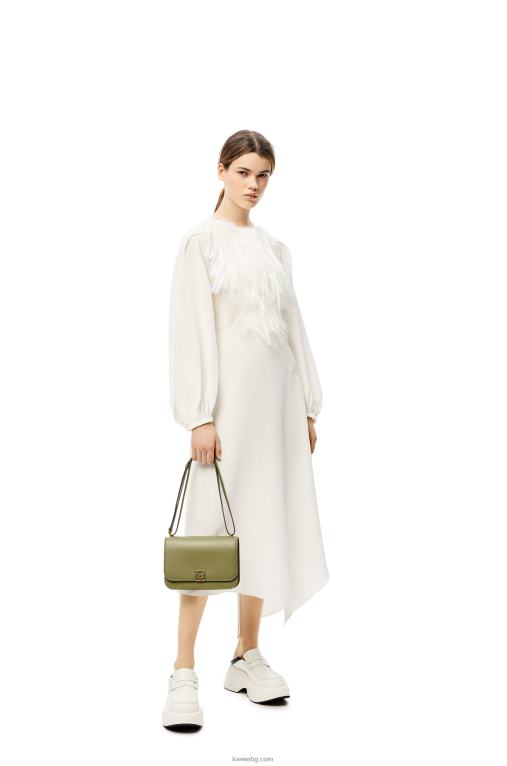Loewe чанта goya от копринена телешка кожа F84B8301 Жени авокадо зелено