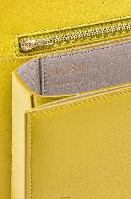 Loewe чанта goya от копринена телешка кожа F84B8302 Жени жълто