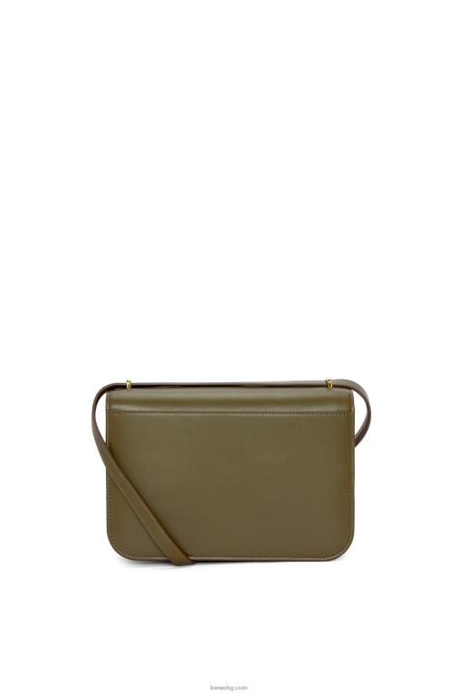 Loewe чанта goya от копринена телешка кожа F84B8374 Жени тъмно каки зелено