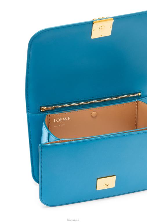 Loewe чанта goya от копринена телешка кожа F84B8495 Жени лагуново синьо