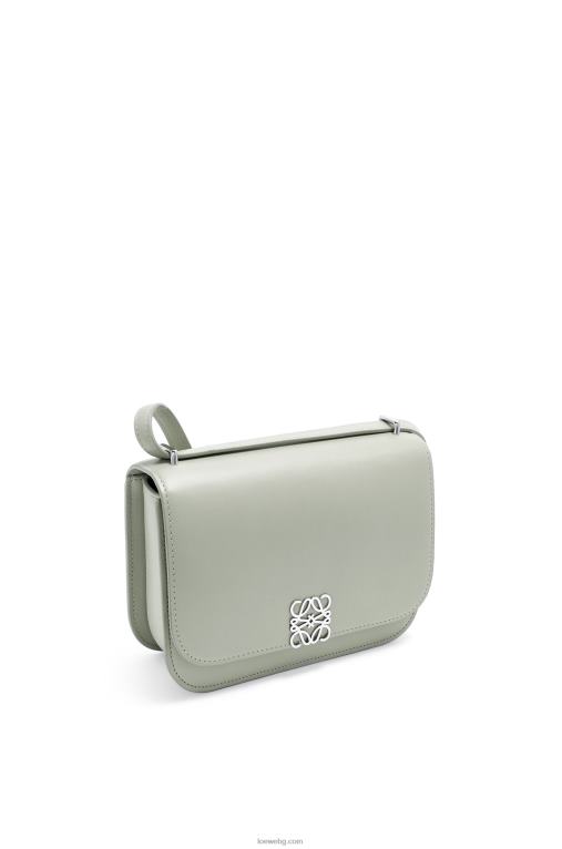 Loewe чанта goya от копринена телешка кожа F84B8507 Жени пепеляво сиво