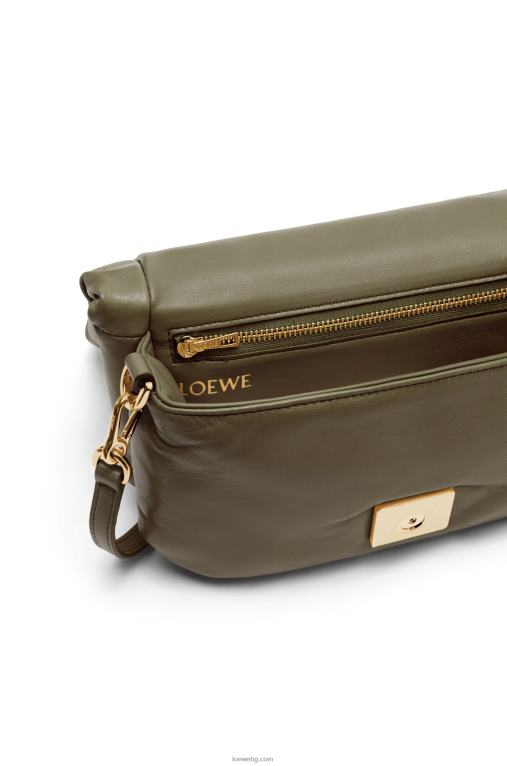 Loewe мини чанта goya puffer от лъскава агнешка кожа от напа F84B8246 Жени тъмно каки зелено