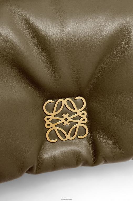 Loewe мини чанта goya puffer от лъскава агнешка кожа от напа F84B8246 Жени тъмно каки зелено