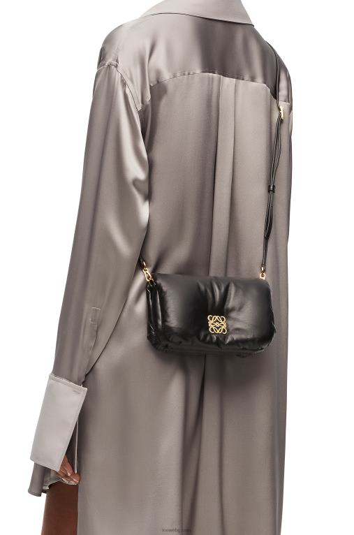 Loewe мини чанта goya puffer от лъскава агнешка кожа от напа F84B8413 Жени черен