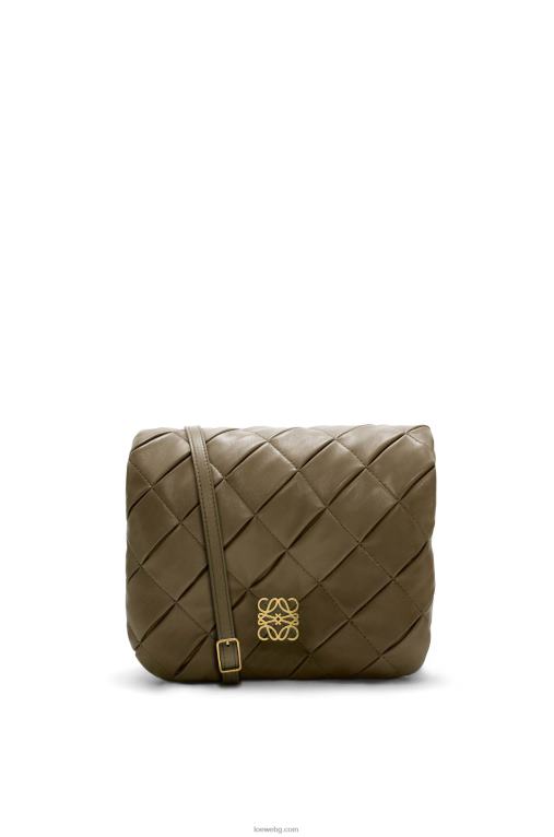 Loewe puffer goya от плисирана лъскава агнешка кожа от напа F84B8382 Жени тъмно каки зелено