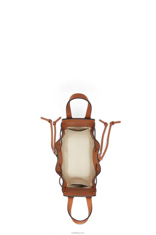 Loewe шнур за мини хамак от класическа телешка кожа F84B8242 Жени тен