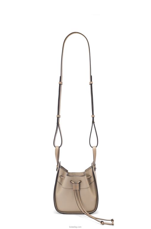 Loewe шнур за мини хамак от мека зърнеста телешка кожа F84B8289 Жени пясък