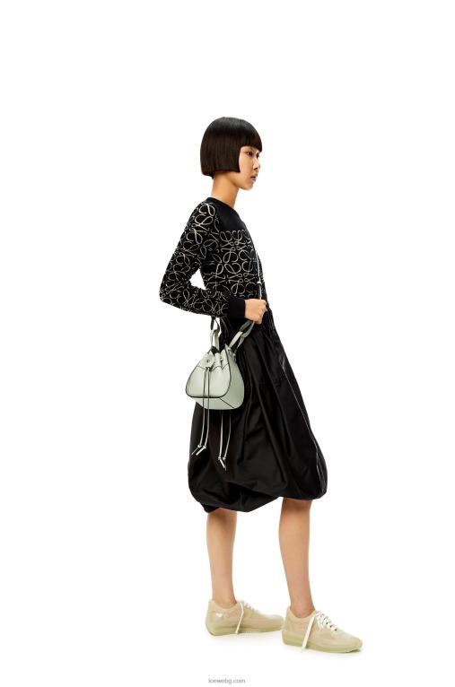 Loewe шнур за мини хамак от класическа телешка кожа F84B8290 Жени пепеляво сиво
