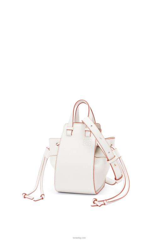 Loewe шнур за мини хамак от мека зърнеста телешка кожа F84B8313 Жени меко бяло