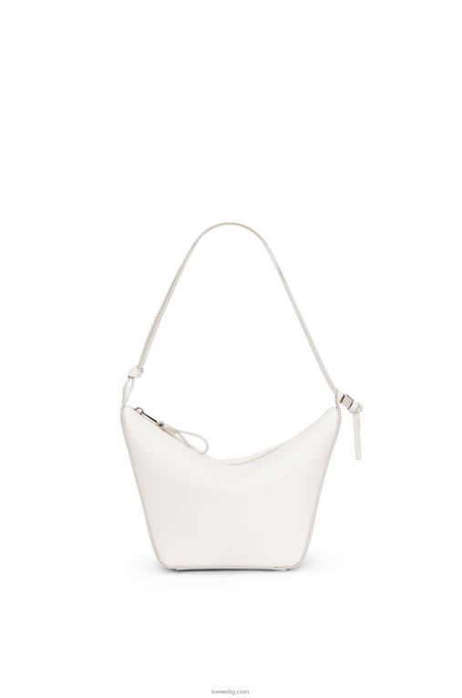 Loewe мини чанта за хамак от класическа телешка кожа F84B8324 Жени меко бяло