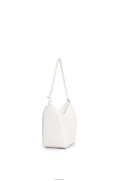 Loewe мини чанта за хамак от класическа телешка кожа F84B8324 Жени меко бяло