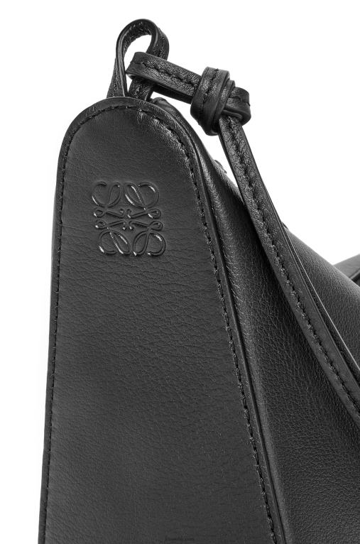 Loewe мини чанта за хамак от класическа телешка кожа F84B8329 Жени черен