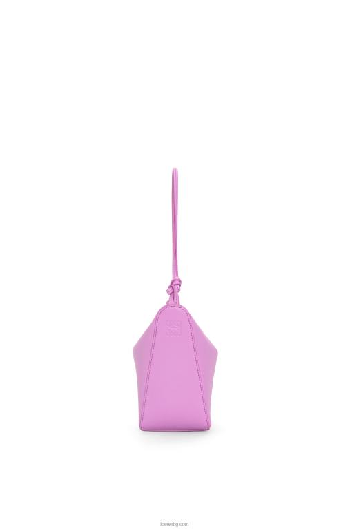 Loewe мини чанта за хамак от класическа телешка кожа F84B8332 Жени скална роза