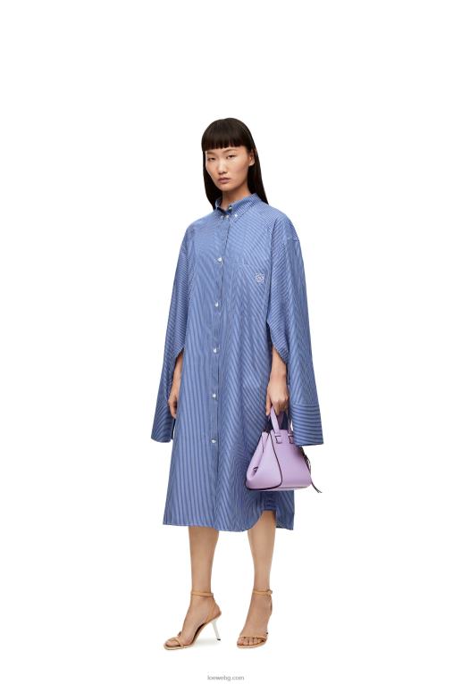 Loewe компактна чанта за хамак от мека зърнеста телешка кожа F84B8406 Жени светло лилаво