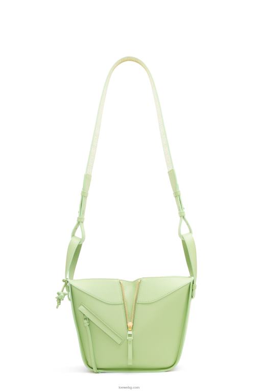 Loewe компактен хамак от сатенирана телешка кожа F84B8408 Жени лайм зелена глазура