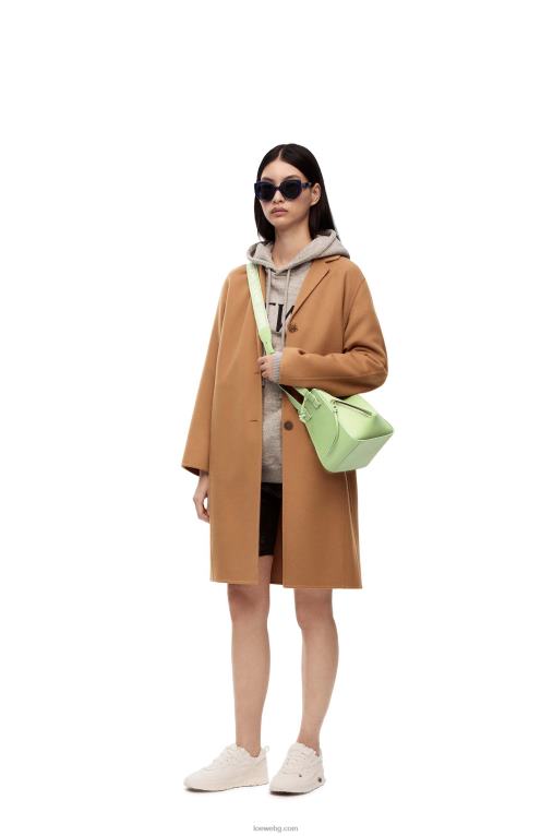 Loewe компактен хамак от сатенирана телешка кожа F84B8408 Жени лайм зелена глазура