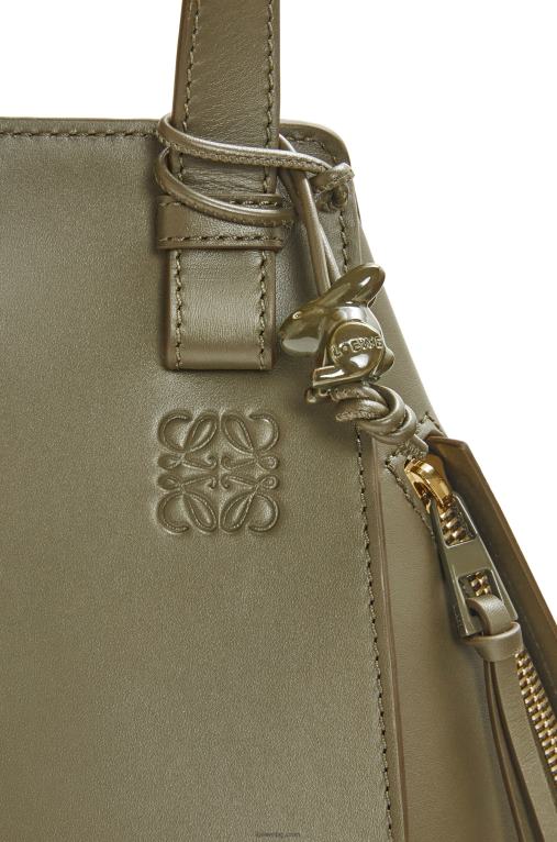 Loewe компактен хамак от сатенирана телешка кожа F84B8431 Жени глазура от чаен прах