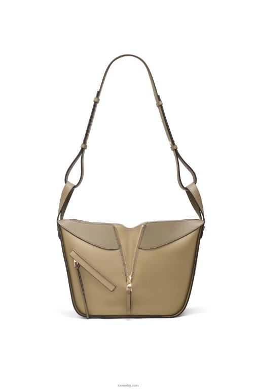 Loewe малка чанта за хамак от класическа телешка кожа F84B8440 Жени глина зелено/прашно бежово