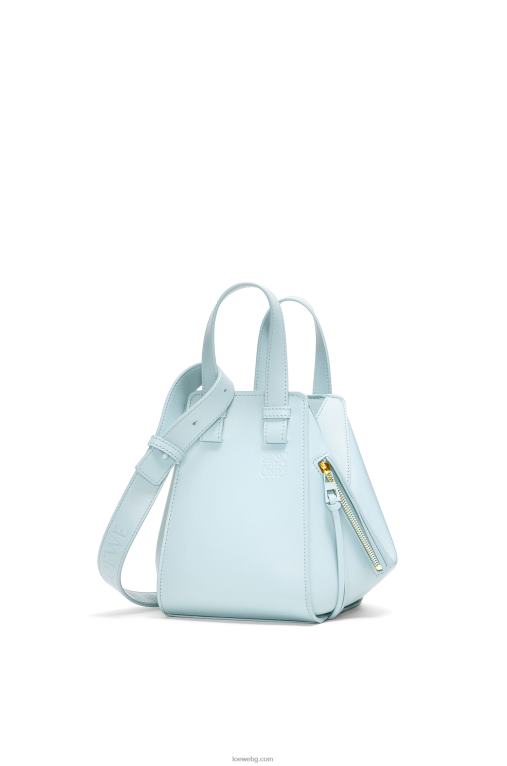 Loewe компактна чанта за хамак от сатенирана телешка кожа F84B8460 Жени аквамарин