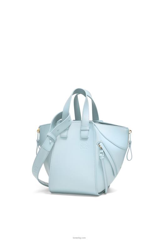 Loewe компактна чанта за хамак от сатенирана телешка кожа F84B8460 Жени аквамарин