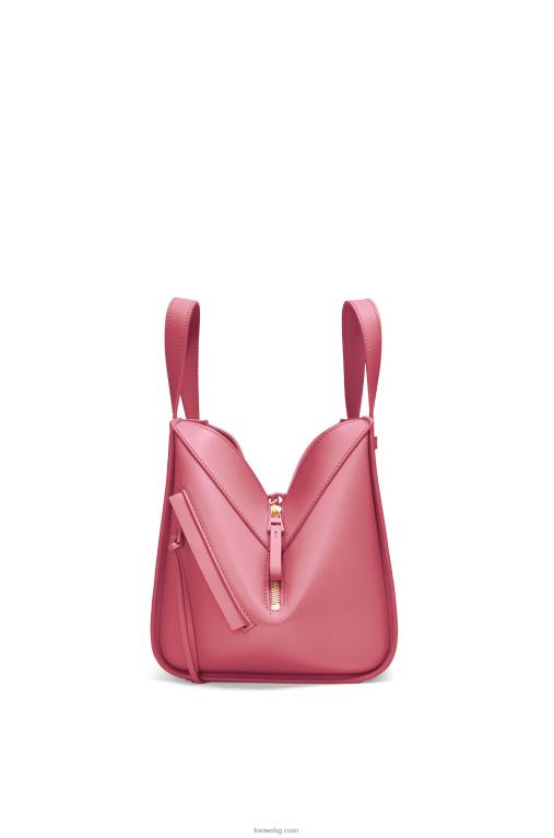 Loewe компактна чанта за хамак от сатенирана телешка кожа F84B8488 Жени роза