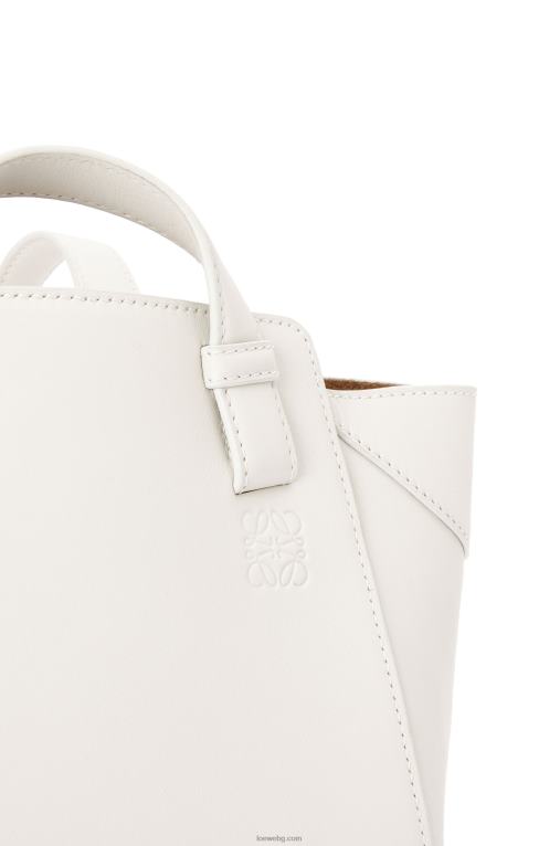 Loewe чанта за хамак от телешка кожа напа F84B8499 Жени меко бяло