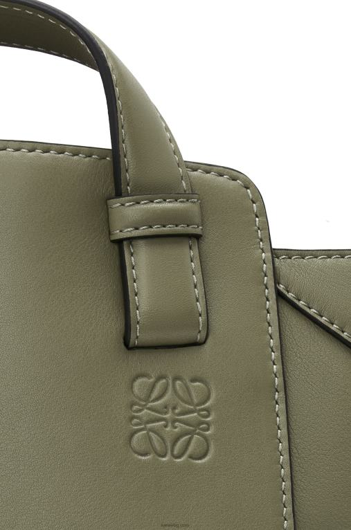 Loewe чанта за хамак от телешка кожа напа F84B8519 Жени авокадо зелено