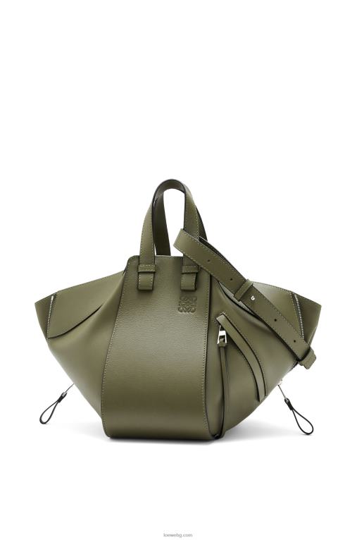 Loewe малка чанта за хамак от класическа телешка кожа F84B8524 Жени авокадо зелено