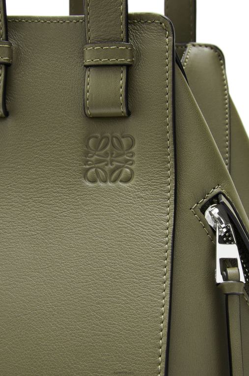 Loewe малка чанта за хамак от класическа телешка кожа F84B8524 Жени авокадо зелено