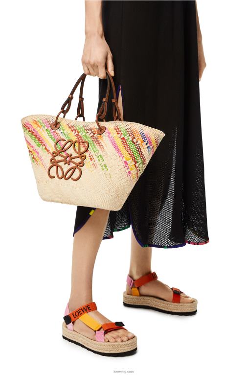 Loewe чанта кошница Anagram от палма Raca и телешка кожа F84B8106 Жени многоцветен/тен