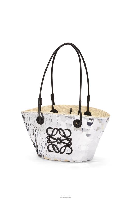 Loewe малка анаграмна кошница от пайети от палма Ирака и телешка кожа F84B8109 Жени сребро